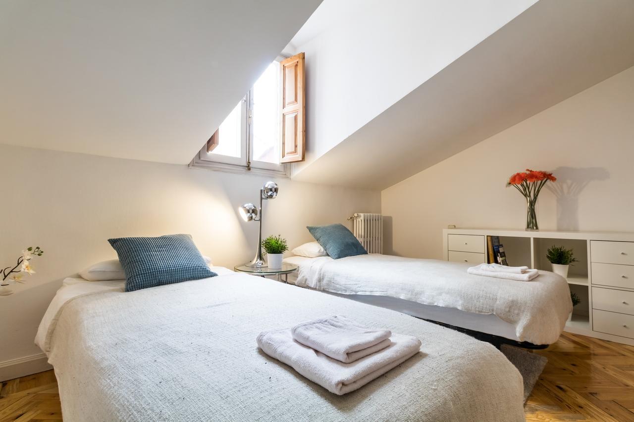 Duplex Plaza Mayor City Center مدريد المظهر الخارجي الصورة